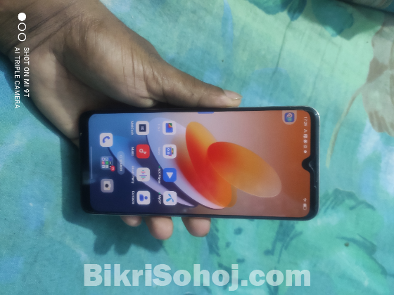 Oppo F17